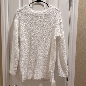 White popcorn oversized knit sweater